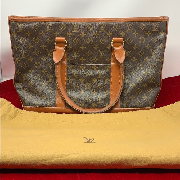 Louis Vuitton Weekend Bag 555